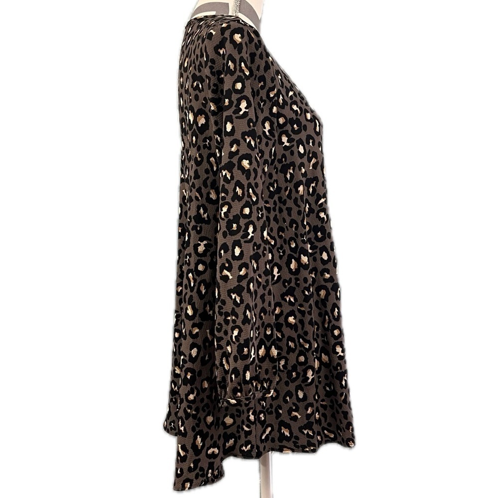 Leopard Print Tunic Blouse Size S Oversized V-Neck Long Sleeve Boho Casual - Picture 9 of 10